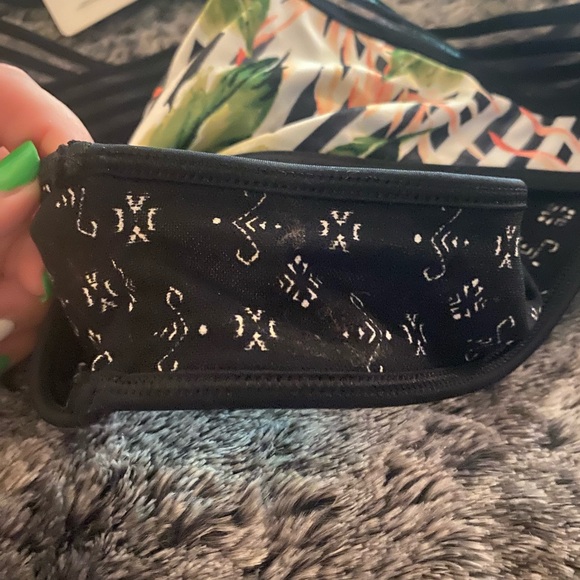 Body Glove High Neck Mesh Floral Stripe Bikini Set - Picture 4 of 4